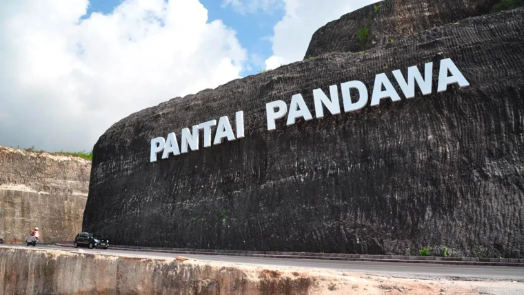 pantai pandawa