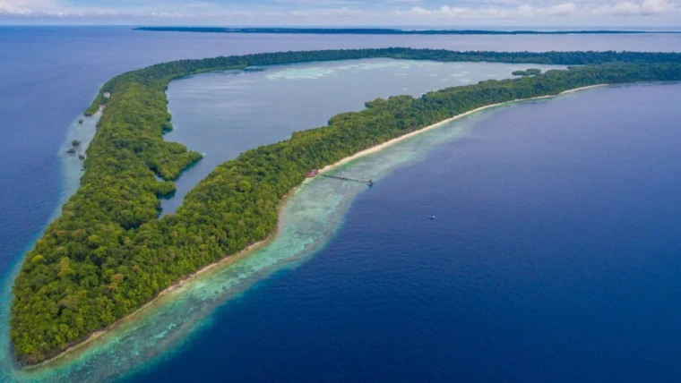 pulau kakaban