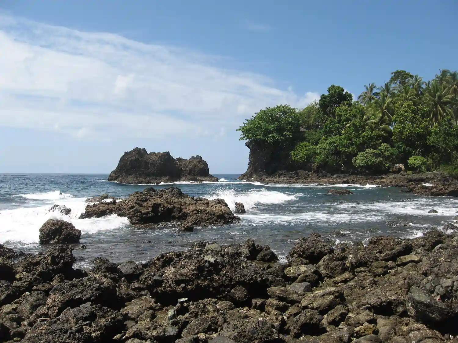 Pantai Pintu Kota