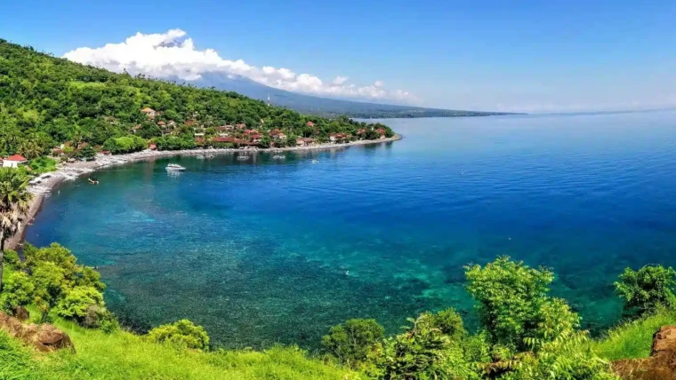 Pantai Amed