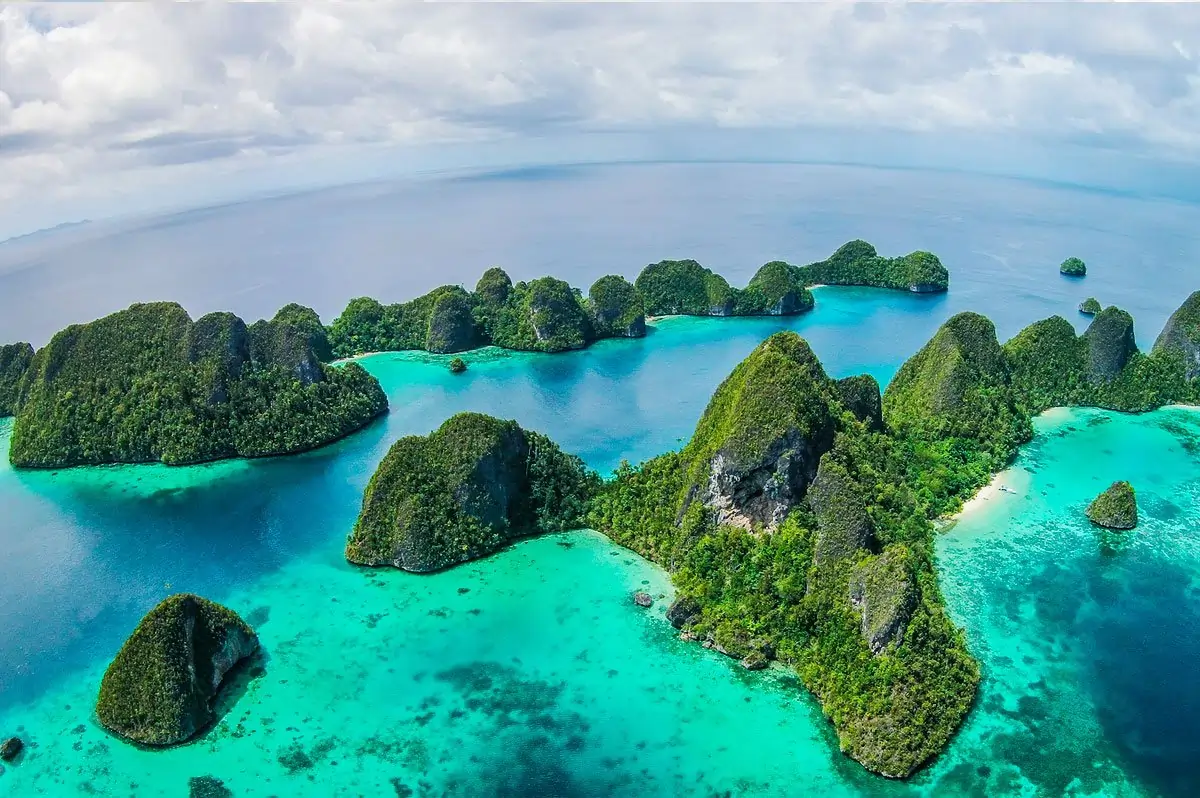 Pulau Wayag