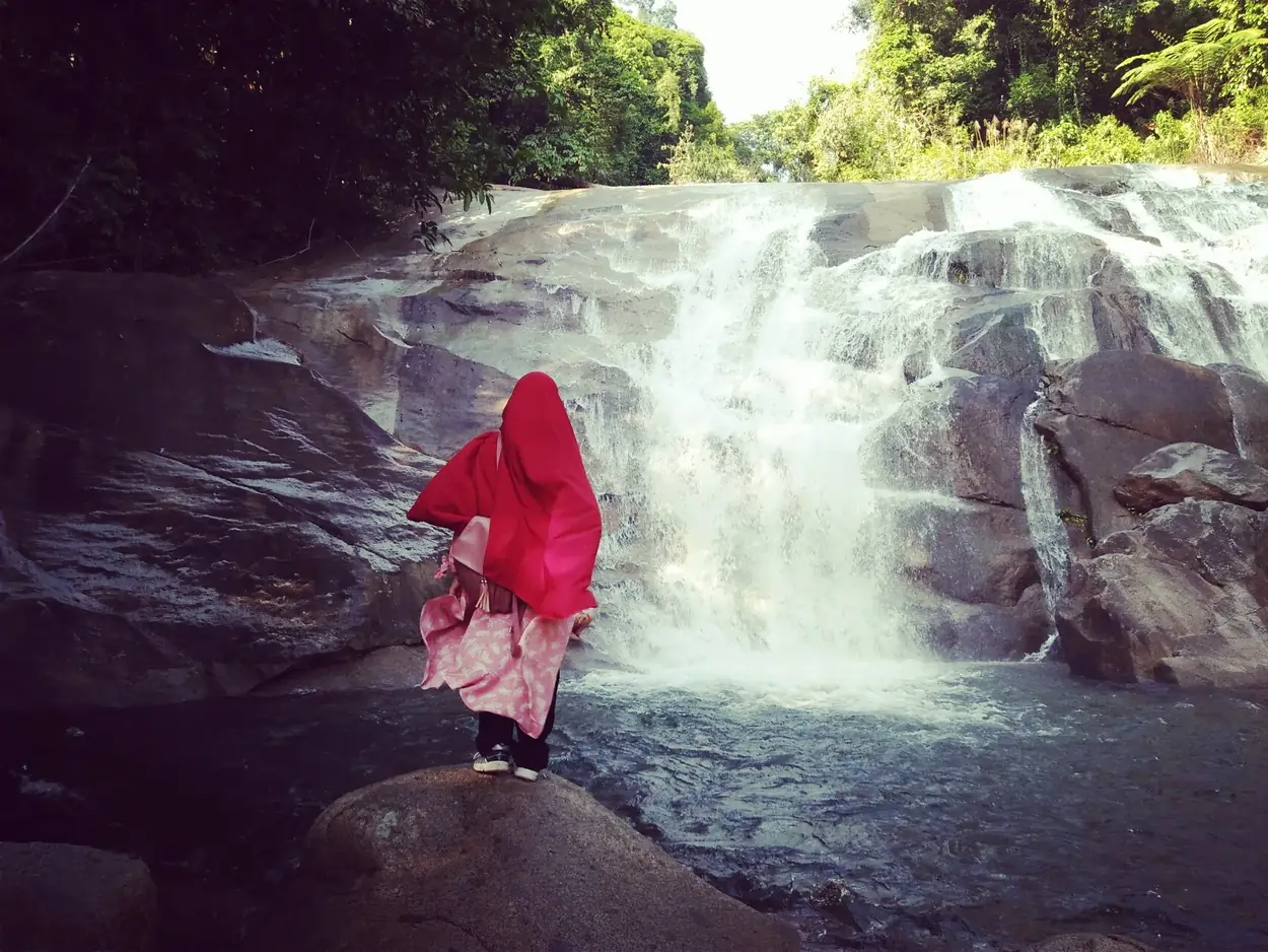 Air Terjun Riam Merasap