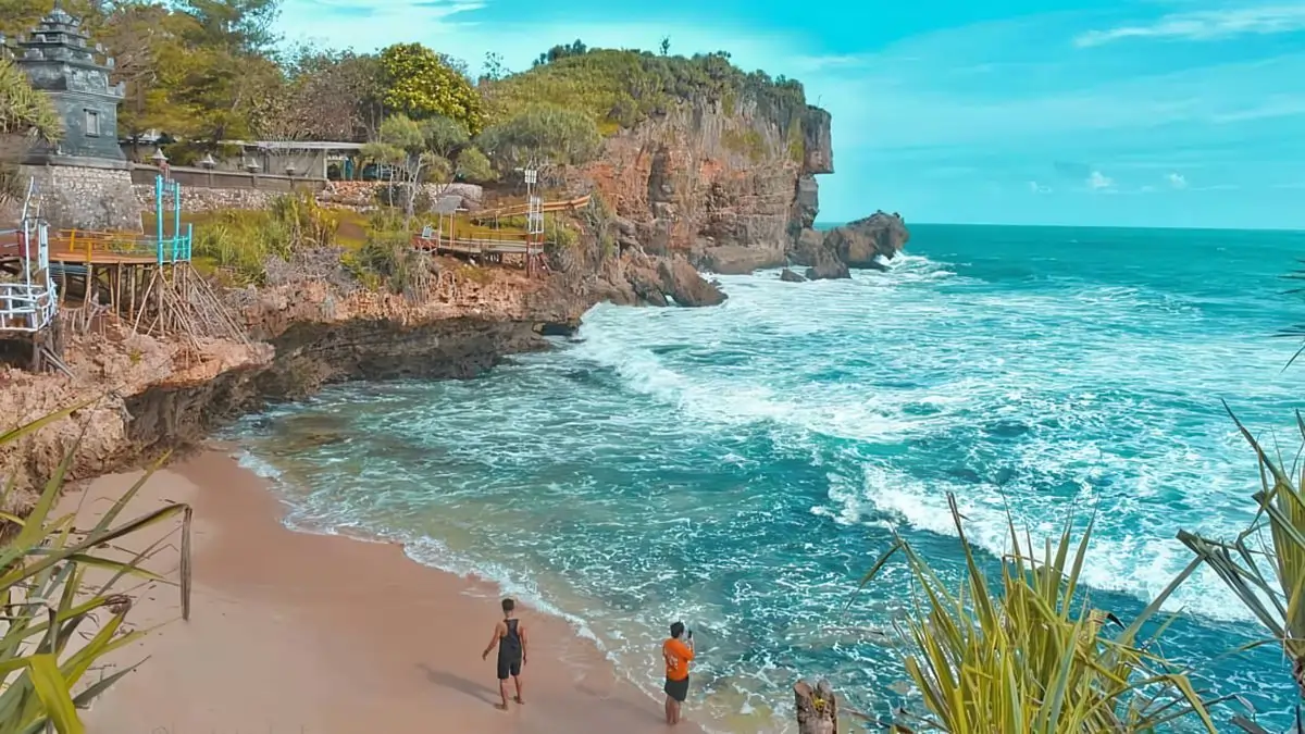 Pantai Ngobaran