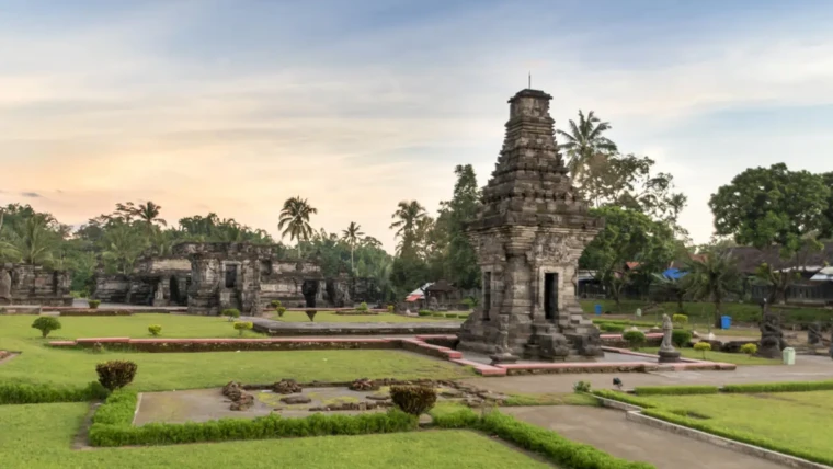 Candi Penataran