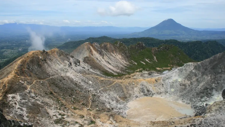 Gunung Sibayak
