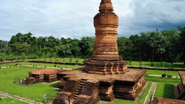 Candi Muara Takus, Jejak Sunyi Sriwijaya di Tengah Hijau Riau