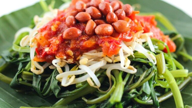 Resep Plecing Kangkung Khas Lombok yang Segar dan Menggugah Selera