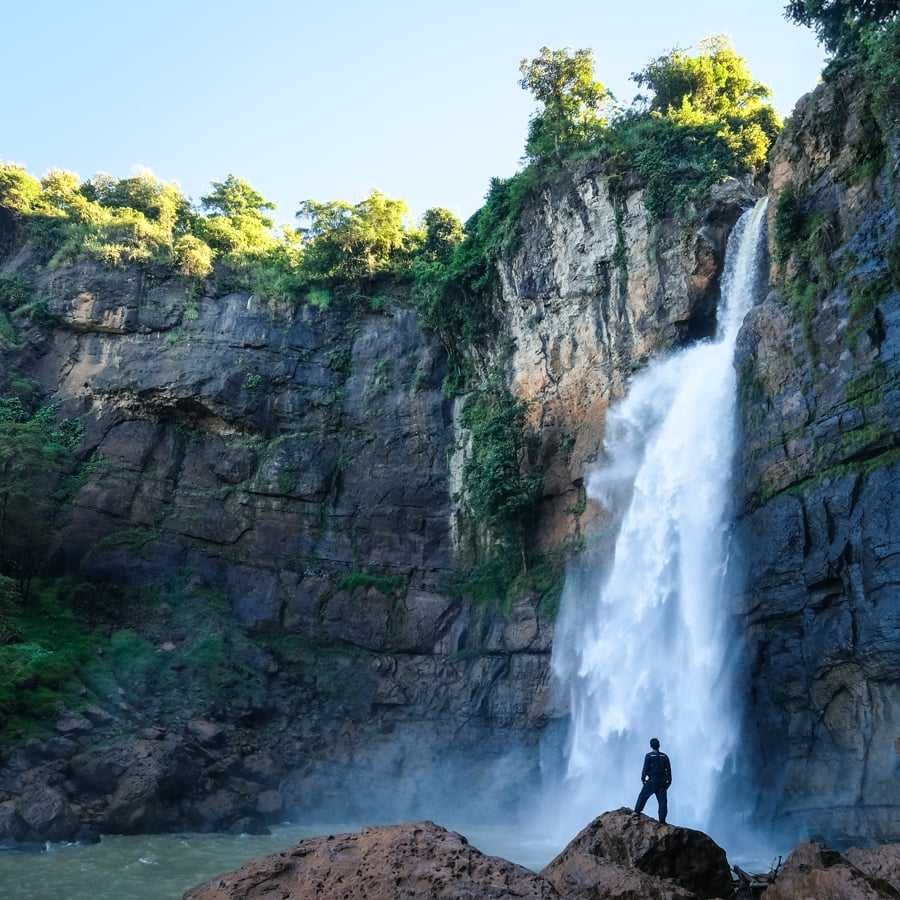 Geopark Ciletuh Palabuhanratu Sukabumi Tebing Pantai Dan Air Terjun Geopark Ciletuh Palabuhanratu Sukabumi Tebing Pantai Dan Air Terjun